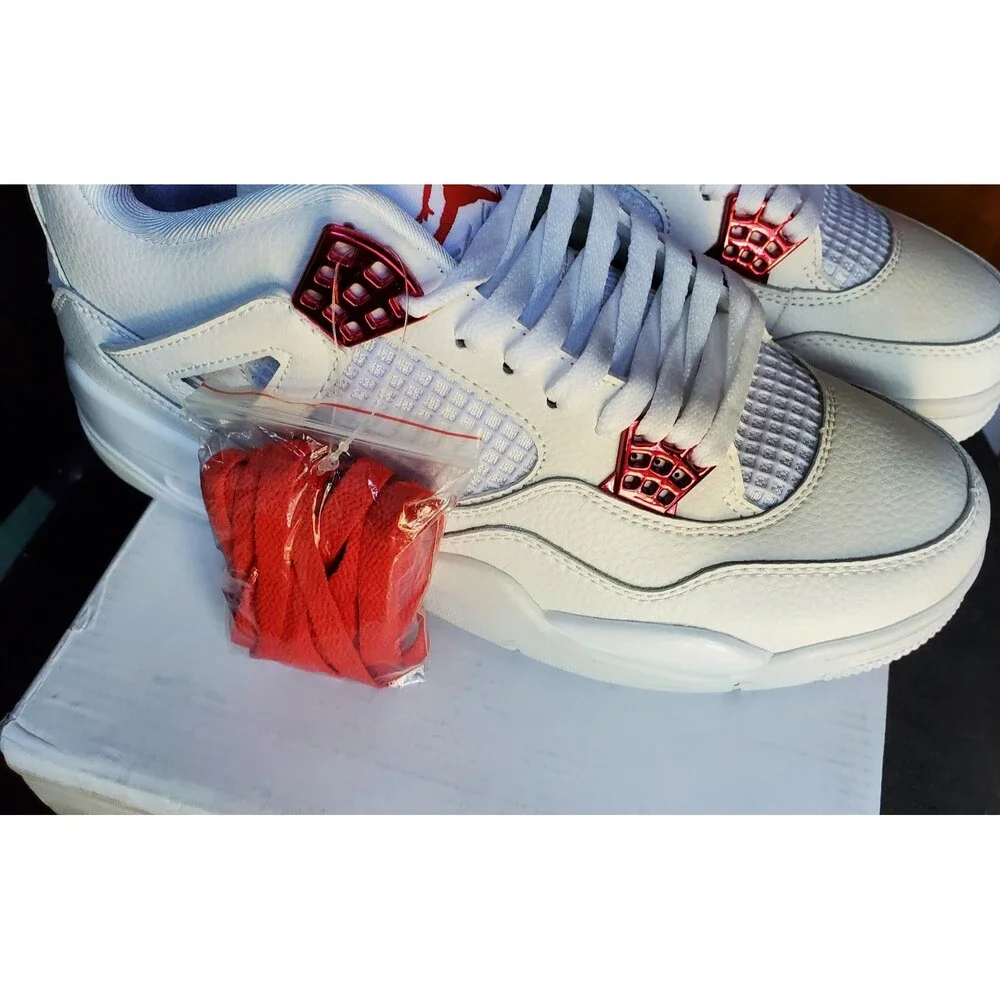 Air Jordan 4 Retro Metallic Red. Size 9.5